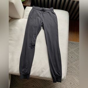 Lululemon Ready to Rulu Jogger